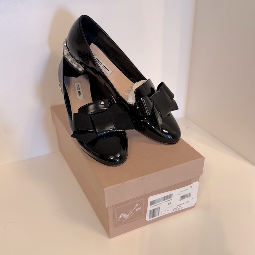 Miu Miu Black Patent Leather Bow loafers